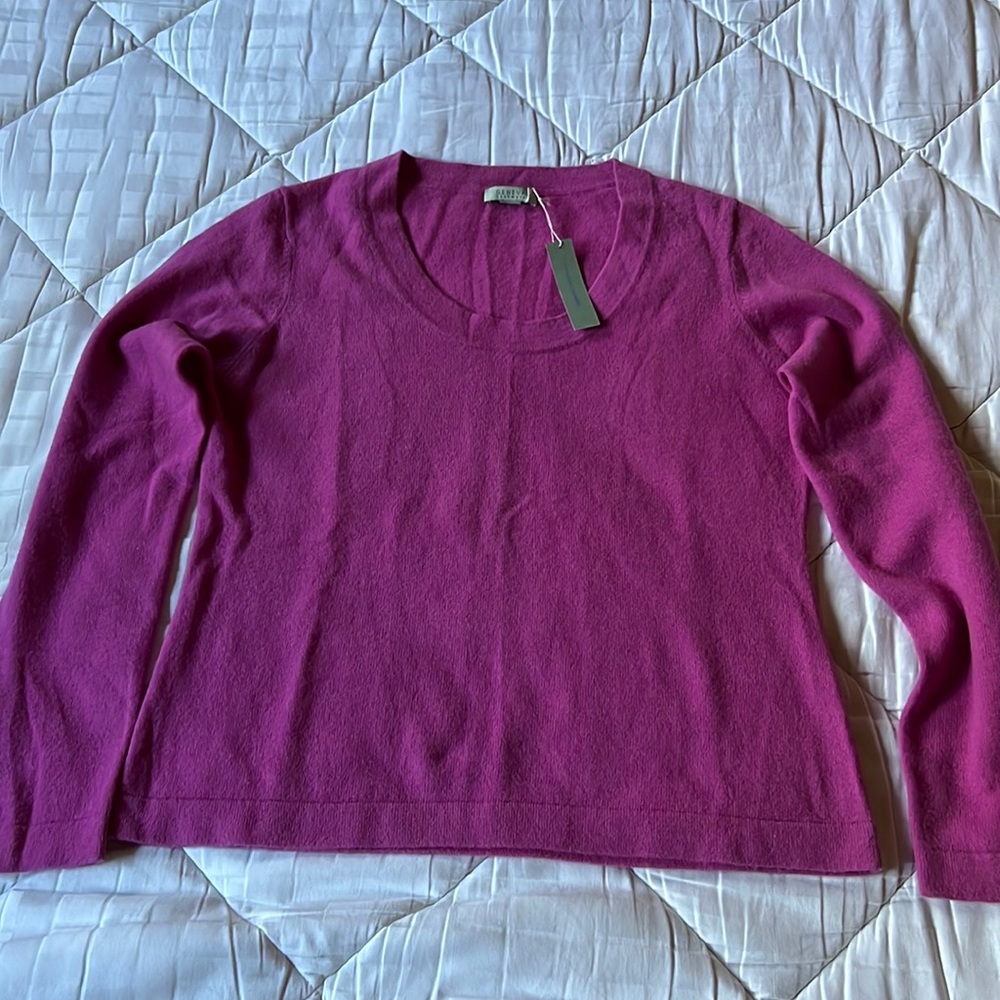 Beautiful 100% Cashmere Sweater, XL, Raspberry